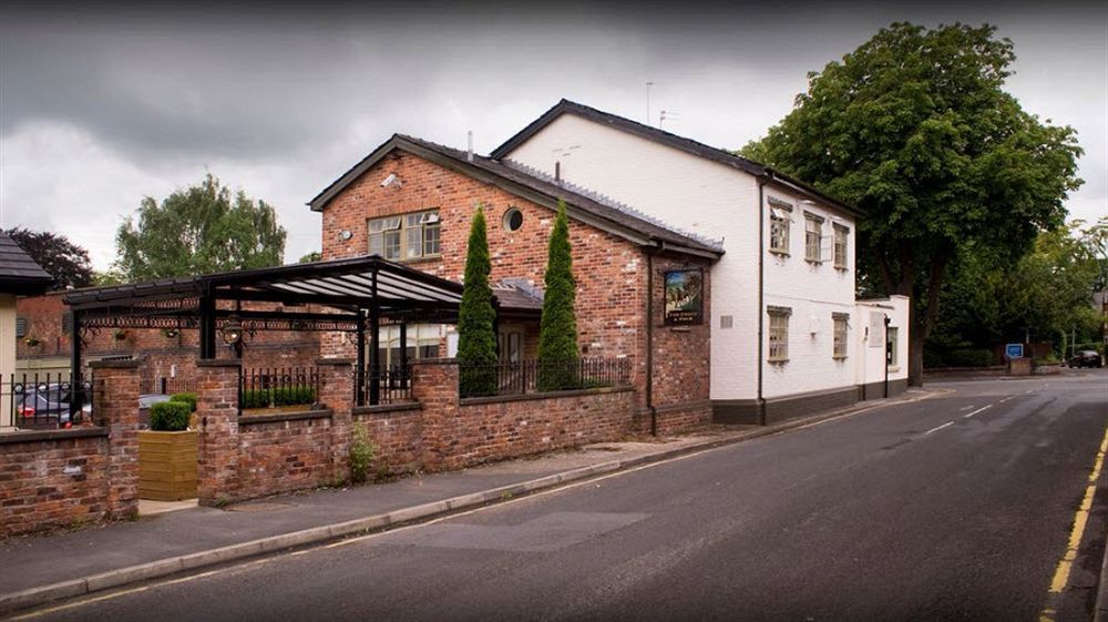 Wilmslow Lodge Exterior photo